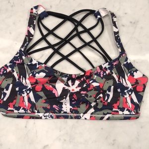 Lululemon bra